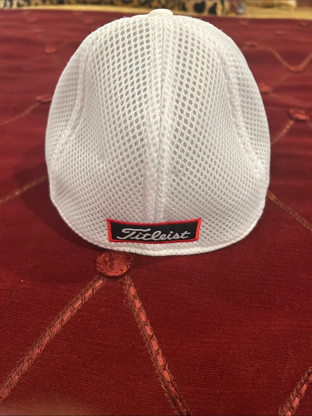 Youth Titleist White Navy Hat Excellent